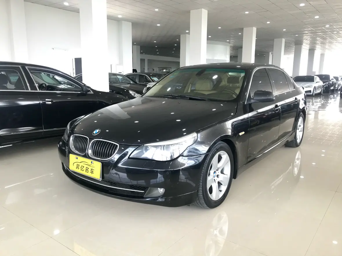 BMW 5 Series  из Китая