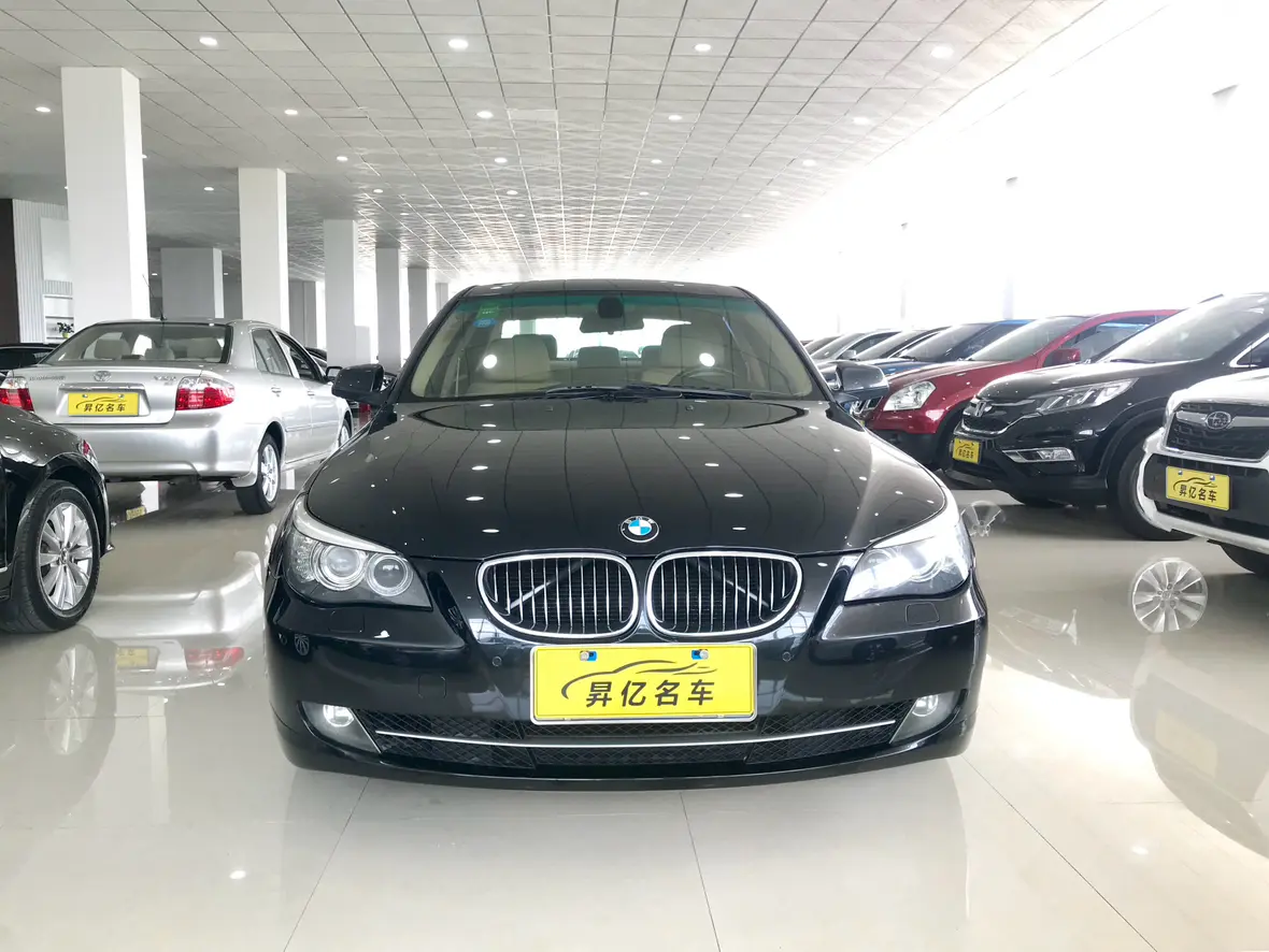 BMW 5 Series  из Китая