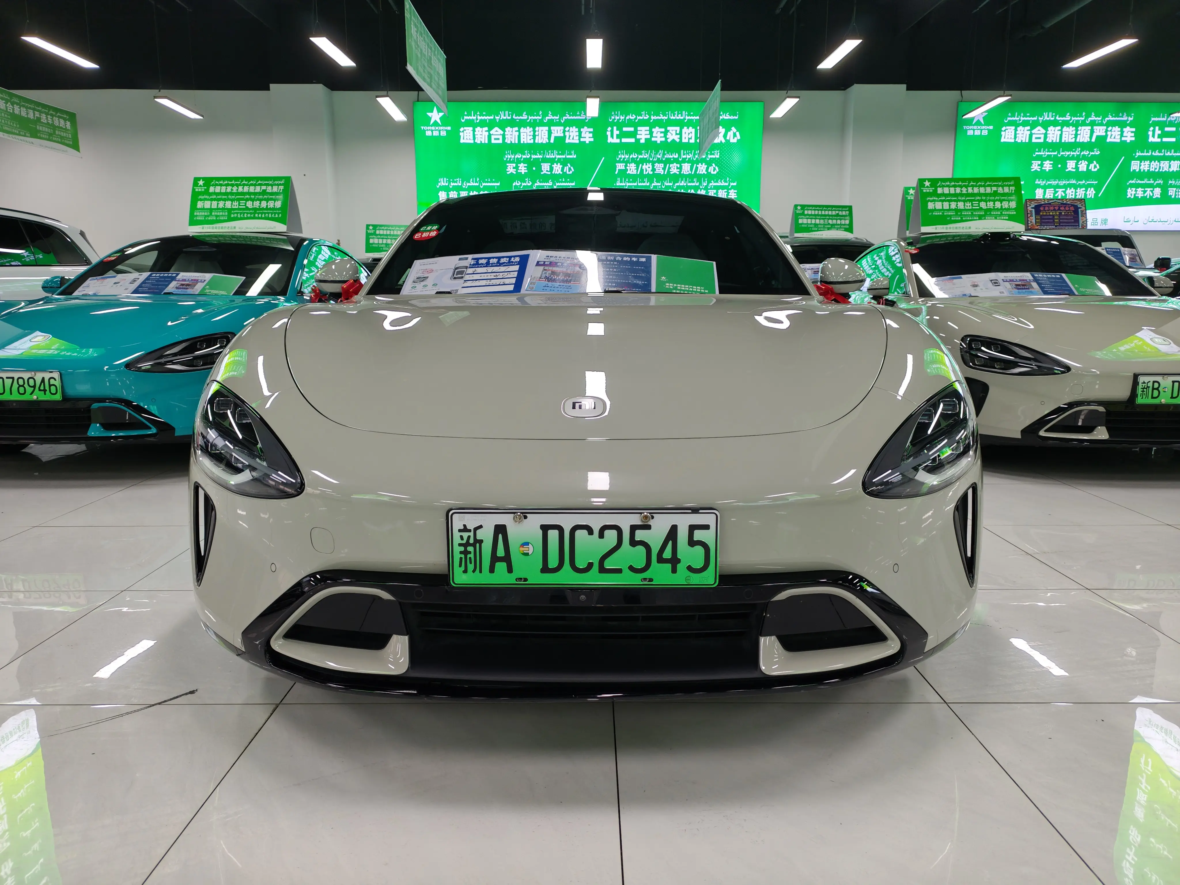 Xiaomi car Xiaomi SU7  из Китая