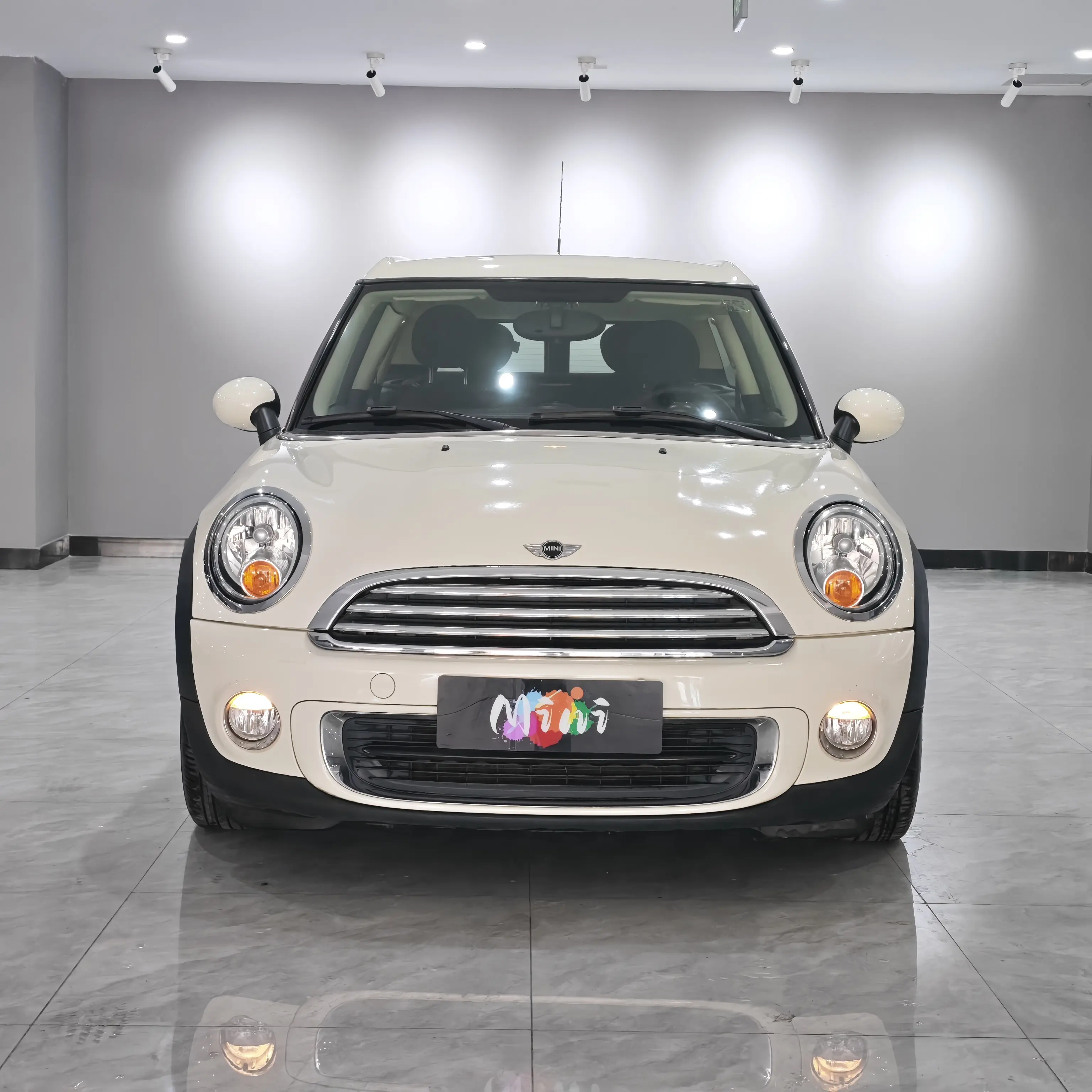 MINI CLUBMAN  из Китая