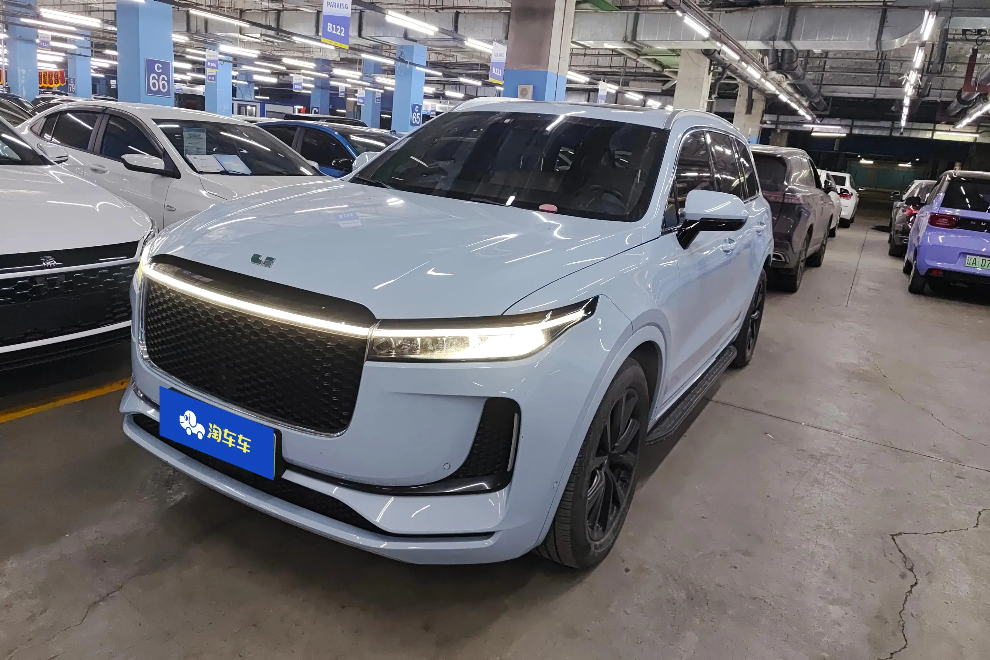 Li ONE (Ideal ONE)  из Китая