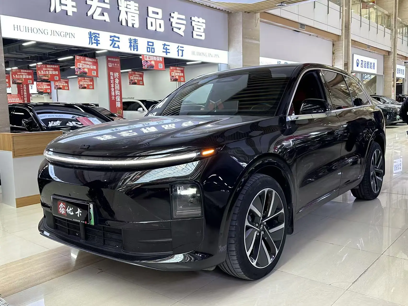 Li L6 (Ideal L6)  из Китая