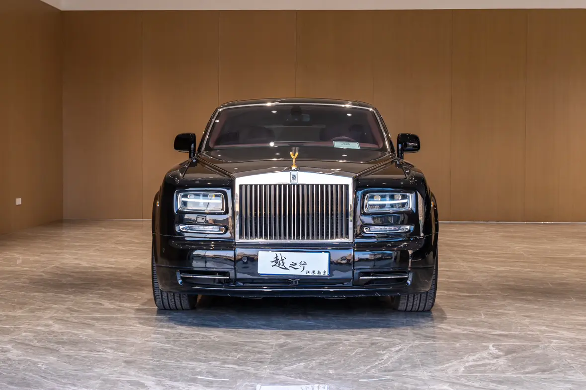 Rolls Royce Phantom  из Китая