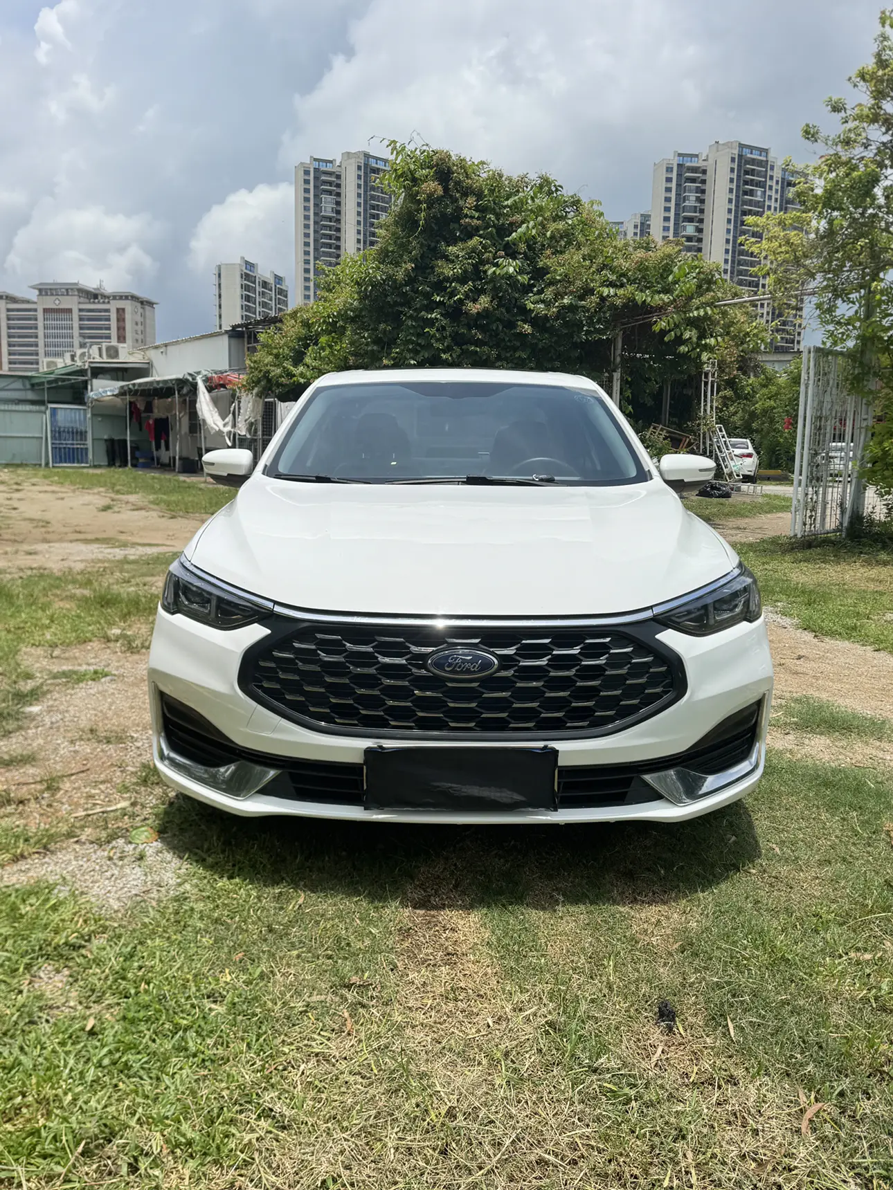 Ford Forrest  из Китая