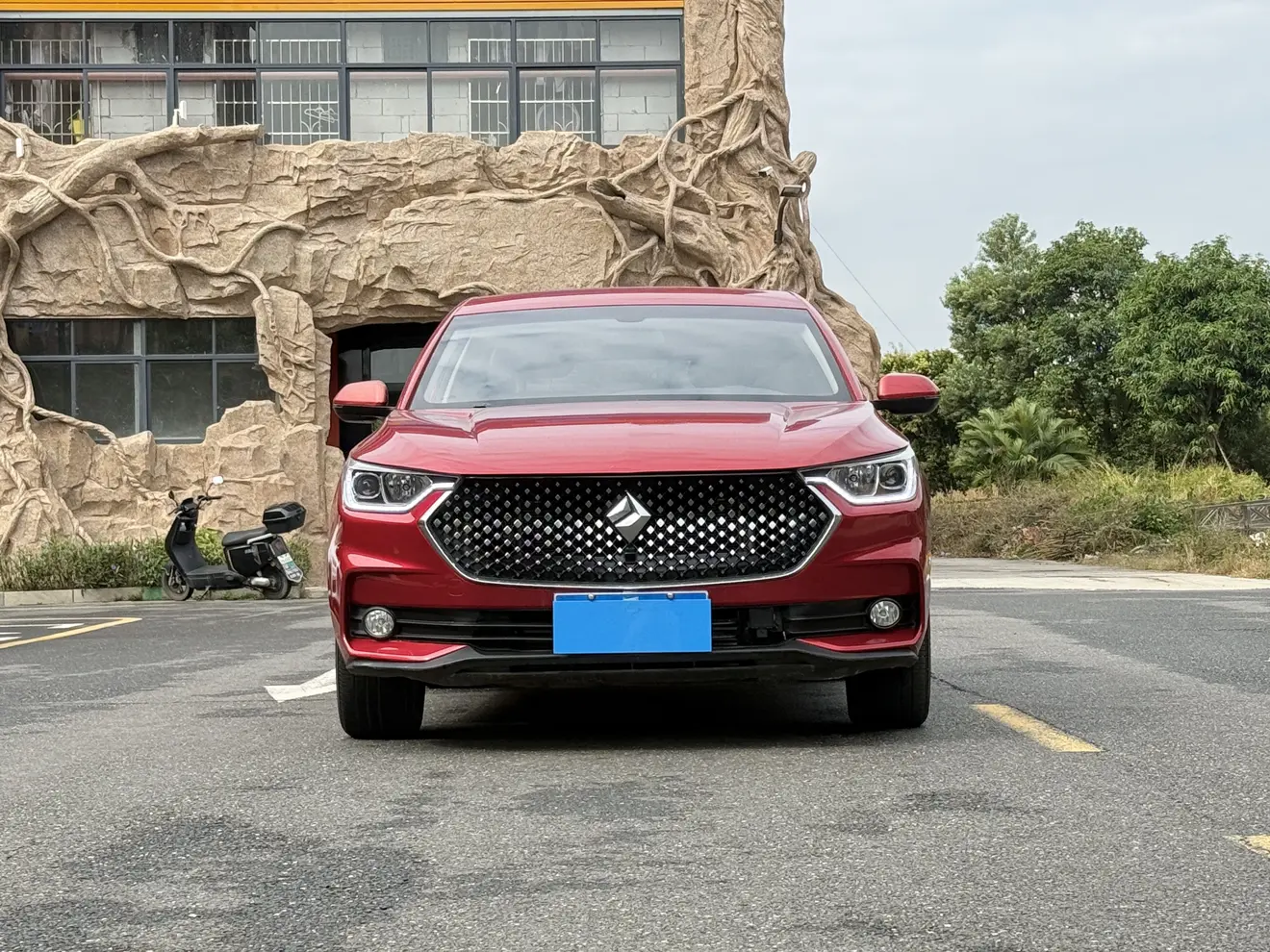 Baojun RC-6  из Китая