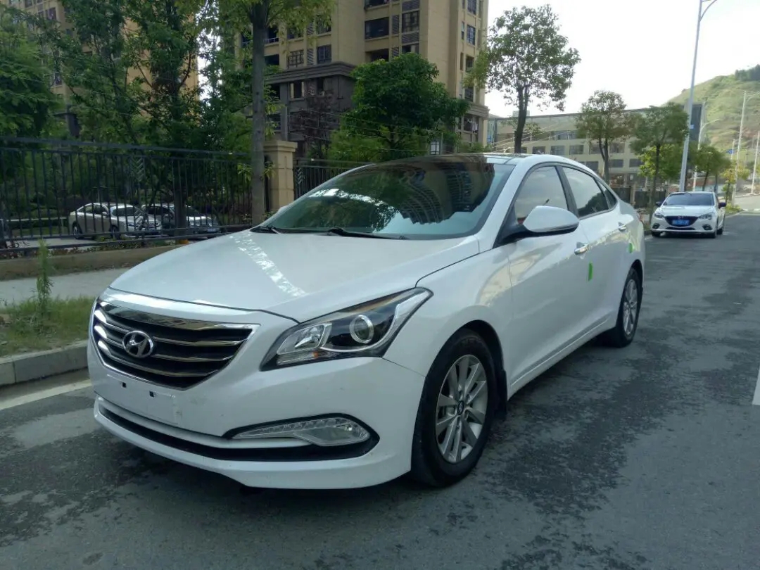 Hyundai Famous pictures  из Китая