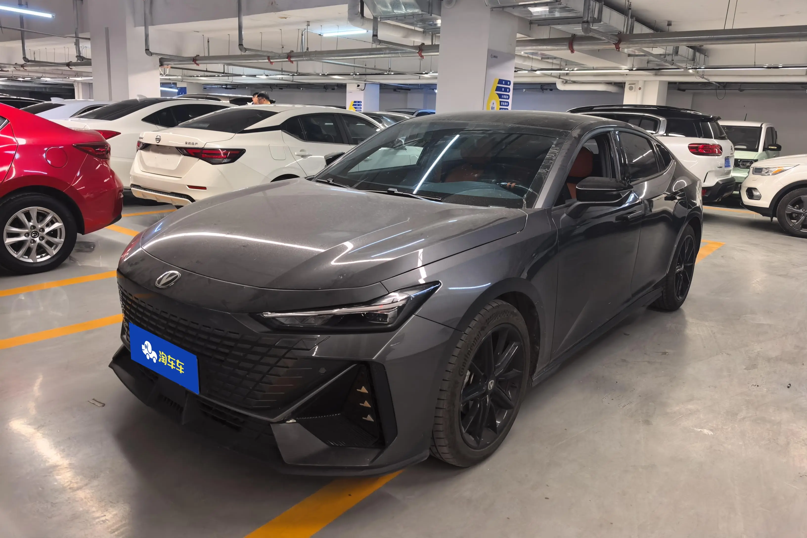 Changan UNI-V  из Китая