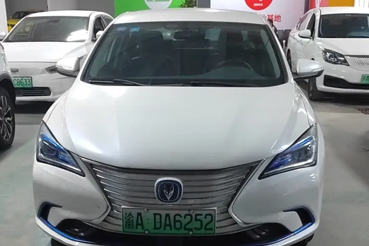 Changan Eado EV  из Китая