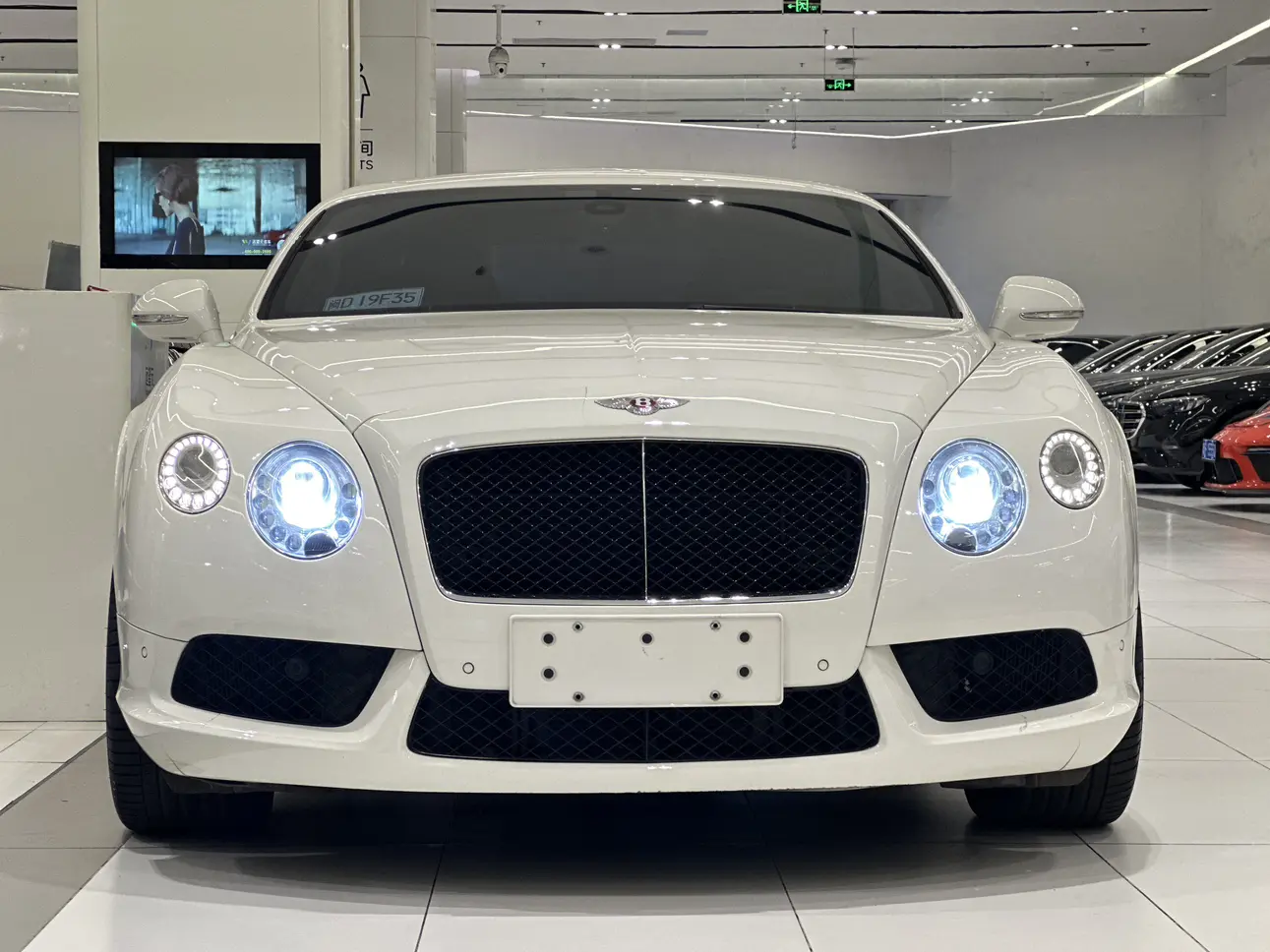 Bentley Continental  из Китая
