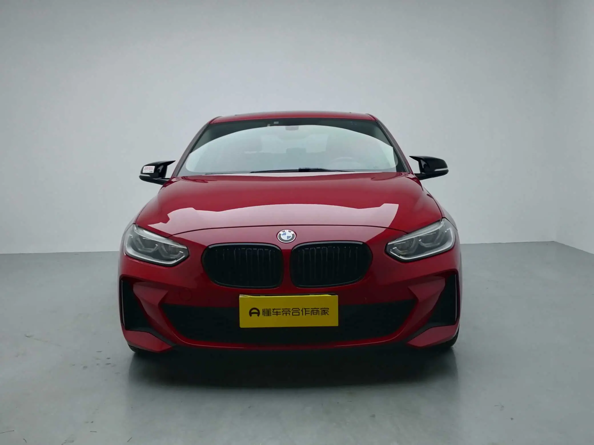 BMW 1 Series  из Китая