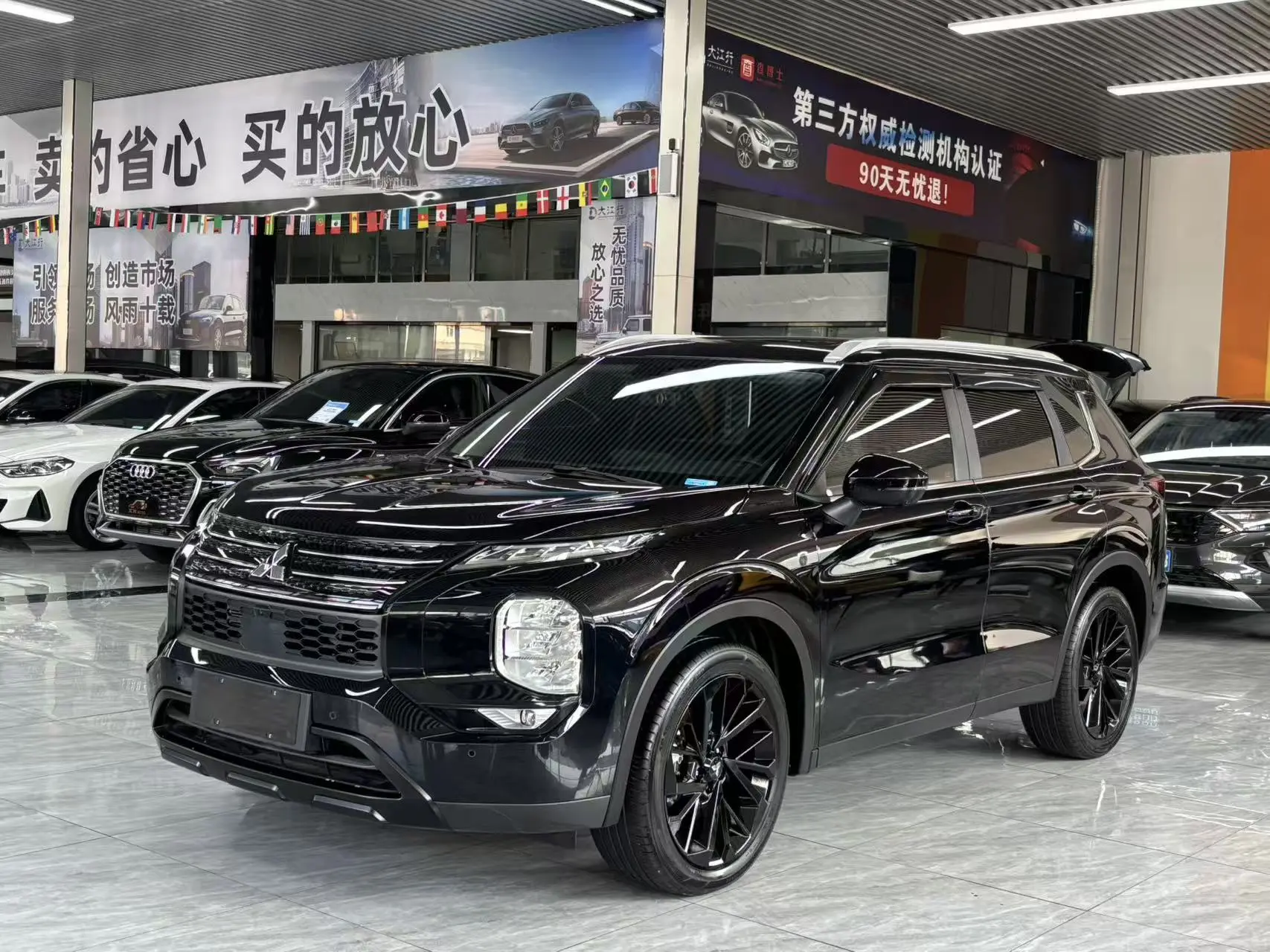 Mitsubishi Outlander  из Китая