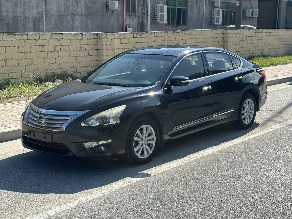 Nissan Altima (Teana)  из Китая