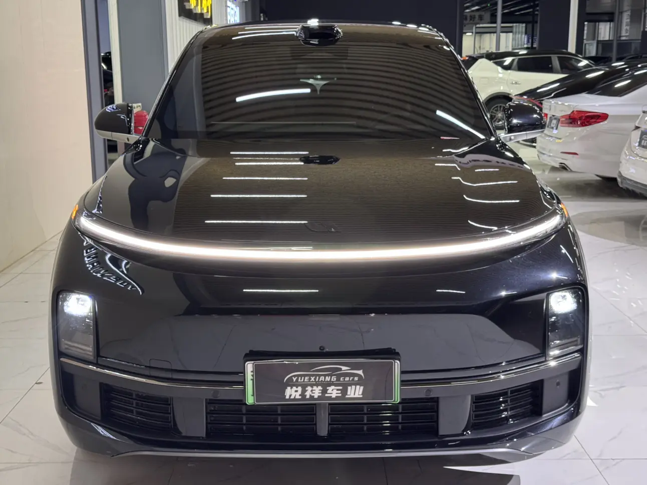 Li L9 (Ideal L9)  из Китая