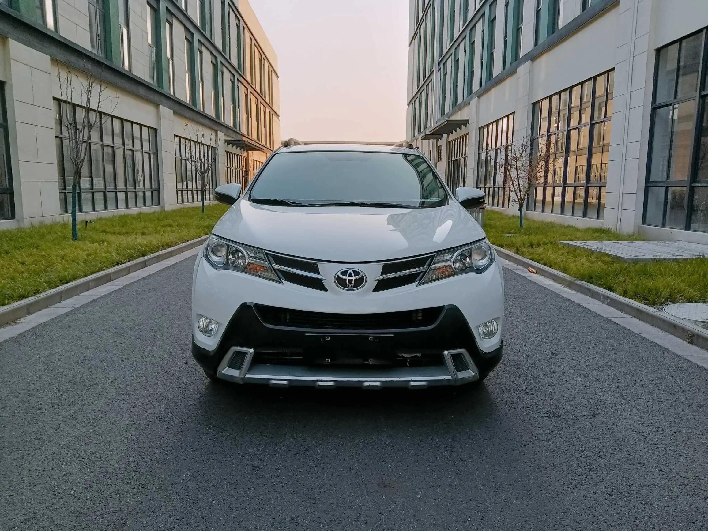 Toyota RAV4  из Китая