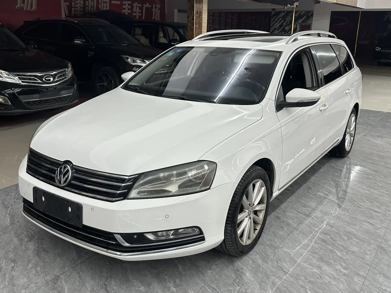 Volkswagen Magotan (imported)  из Китая