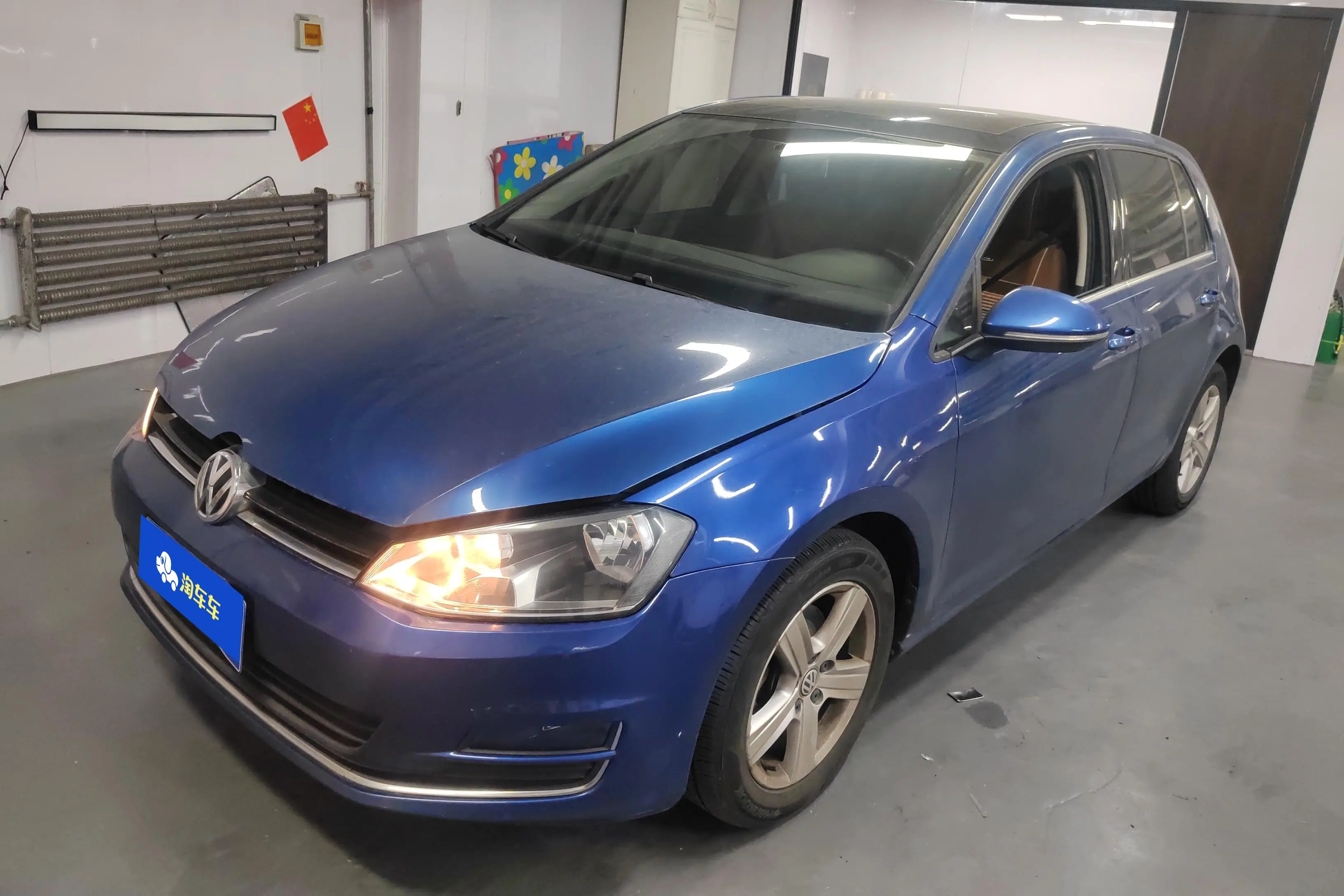 Volkswagen Golf  из Китая