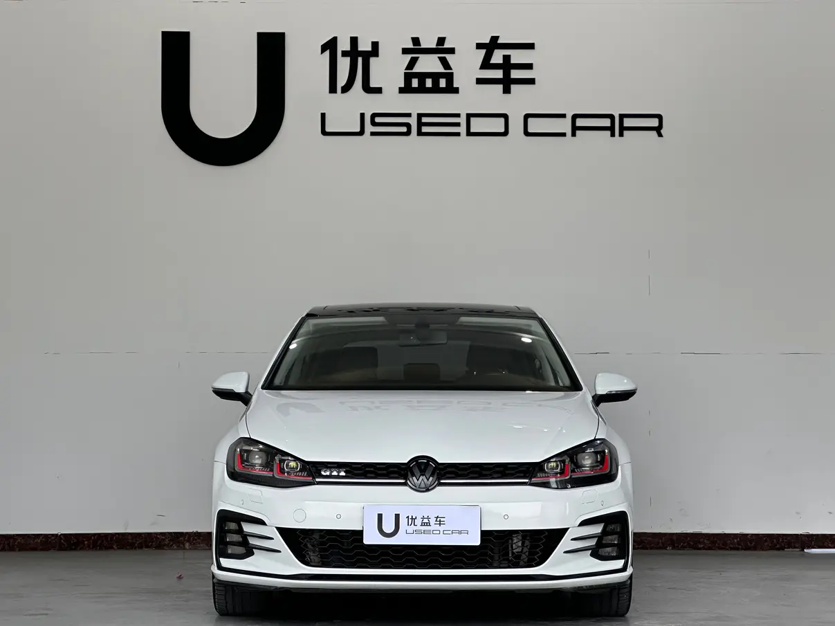 Volkswagen Golf  из Китая