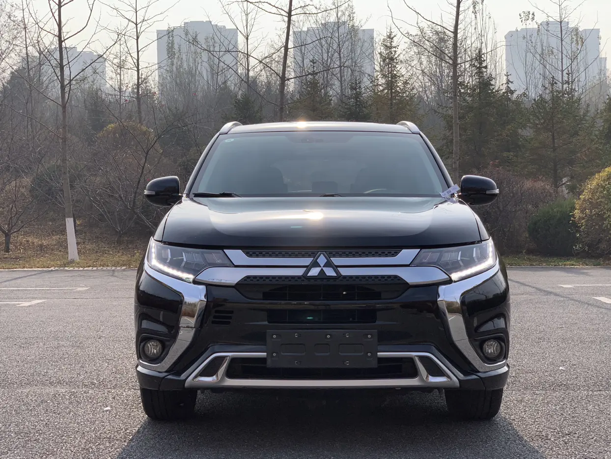 Mitsubishi Outlander  из Китая