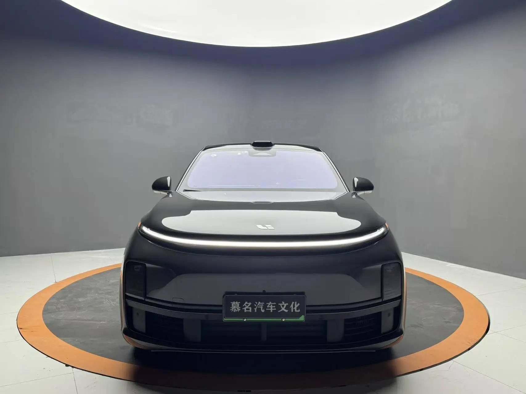 Li L7 (Ideal L7)  из Китая