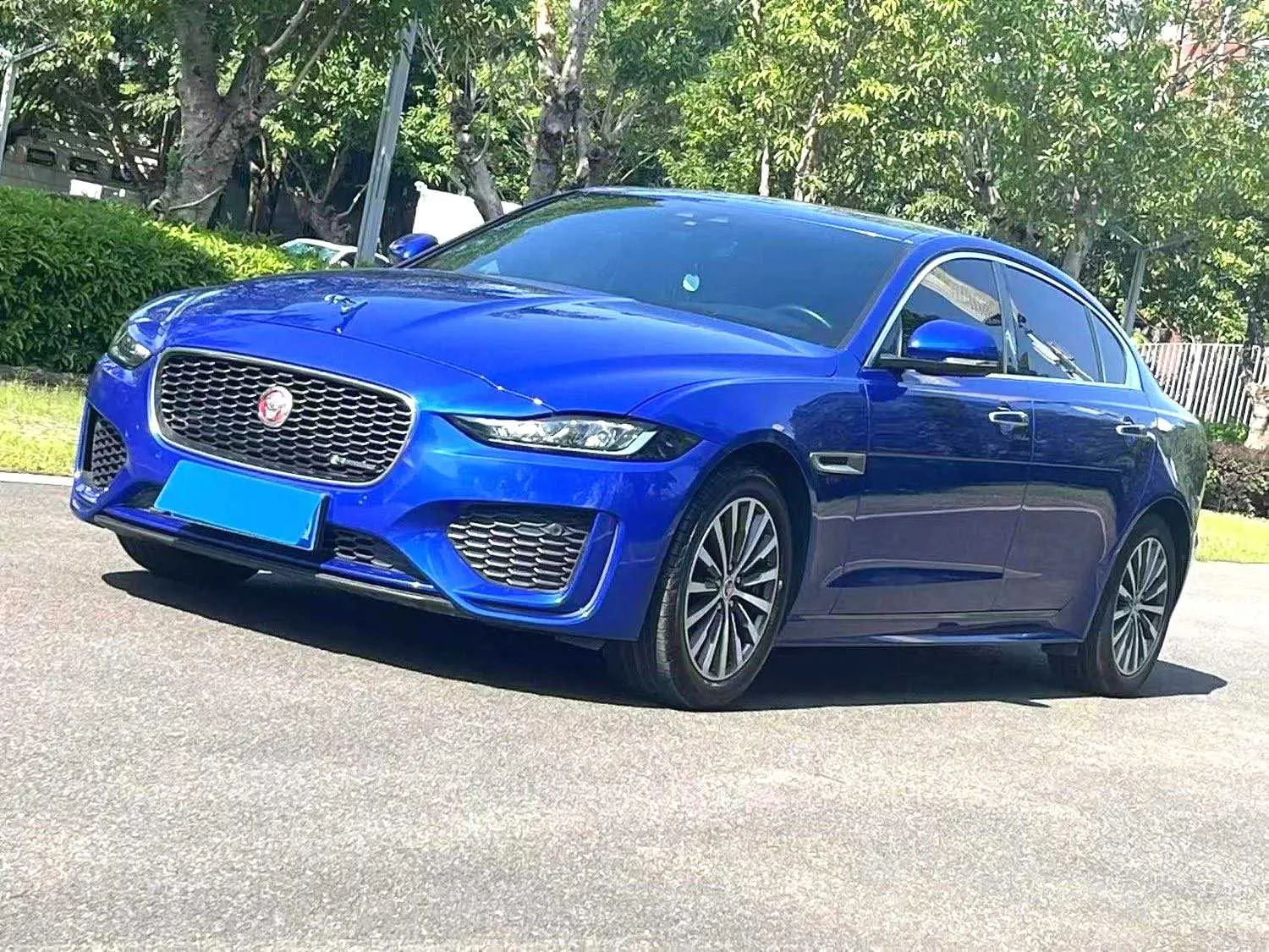 Jaguar XEL  из Китая