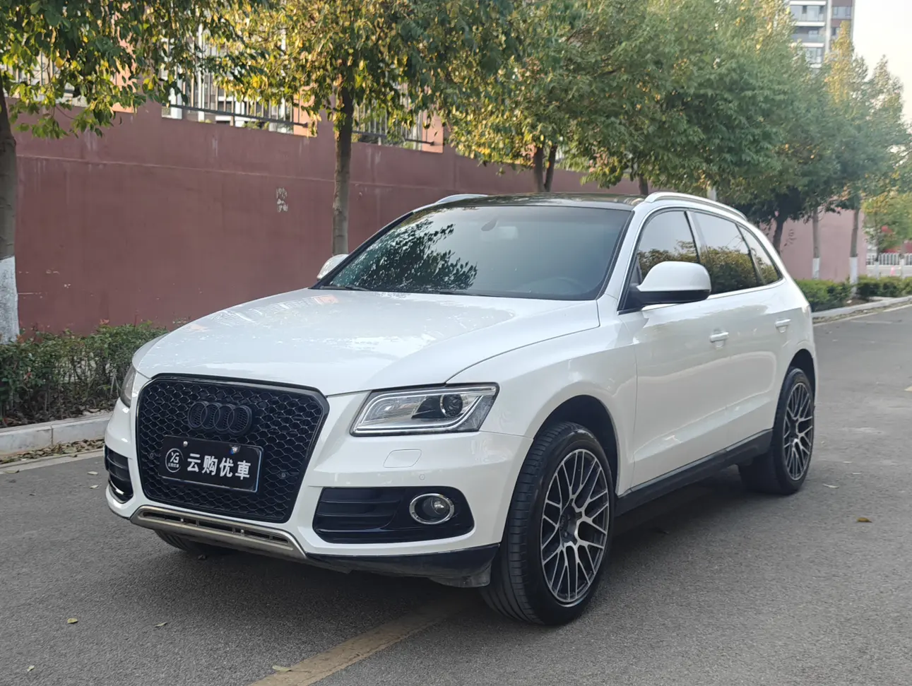 Audi Q5  из Китая