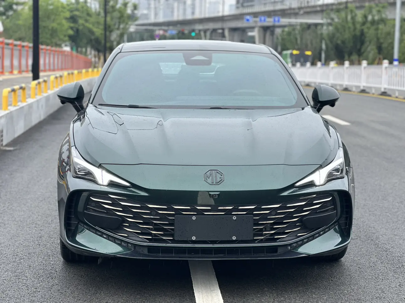 MG 7  из Китая