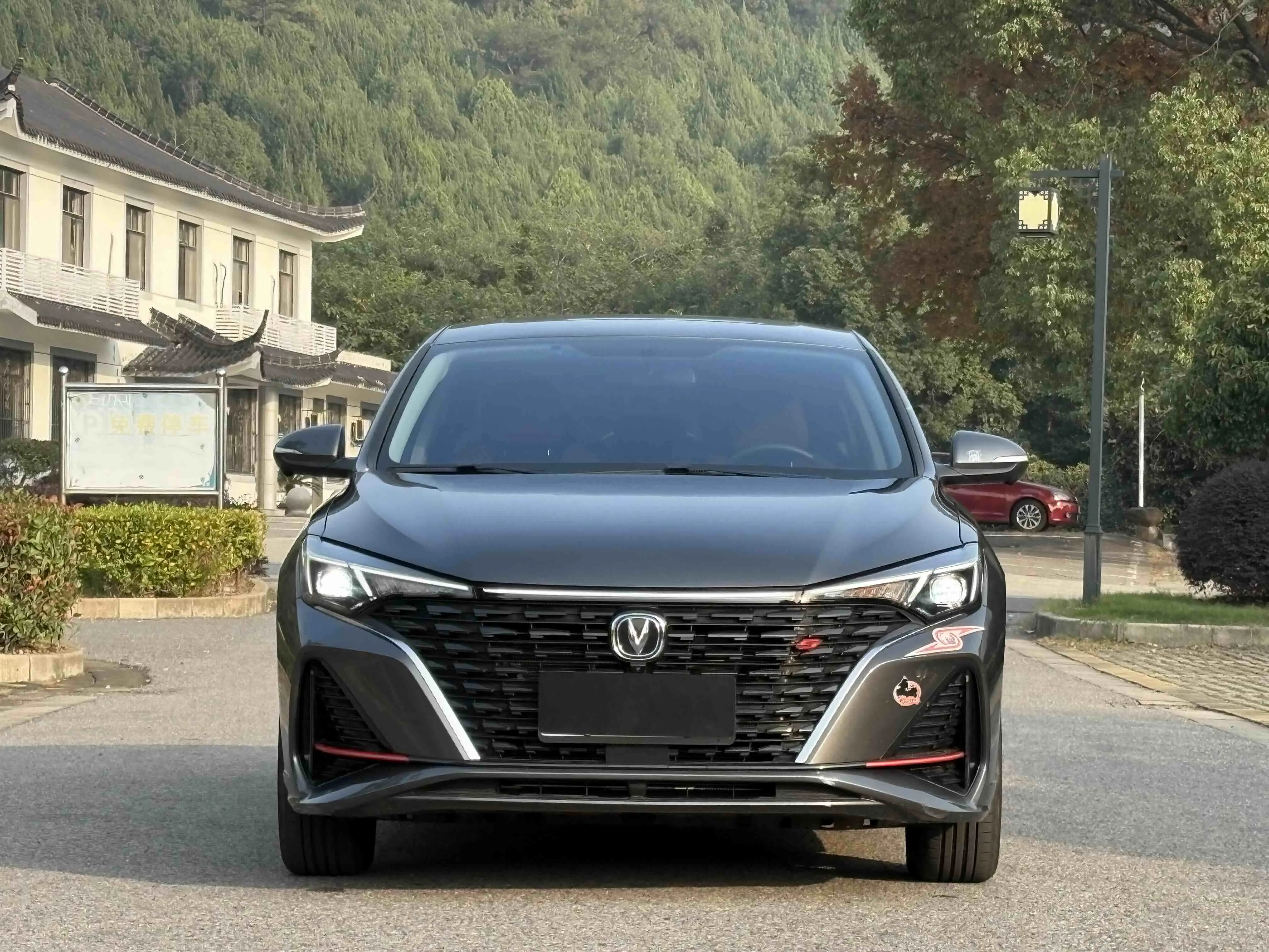 Changan Escape  из Китая