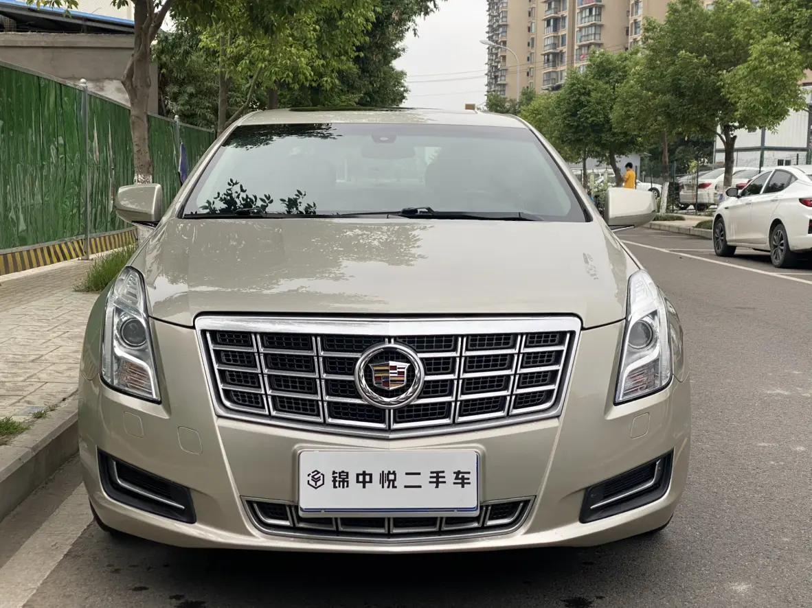 Cadillac XTS  из Китая