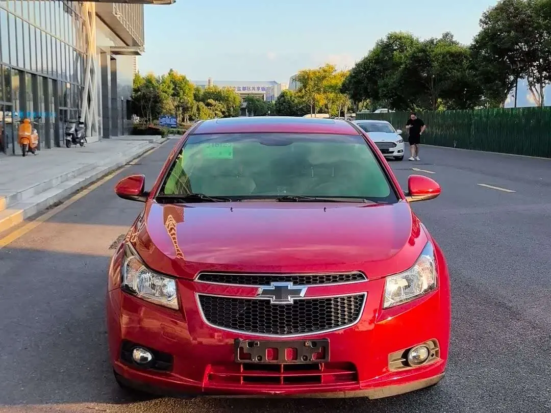 Chevrolet Monza (Cruze)  из Китая
