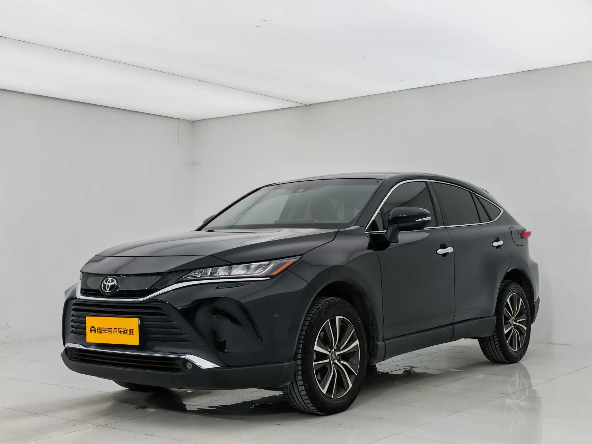 Toyota Harrier  из Китая
