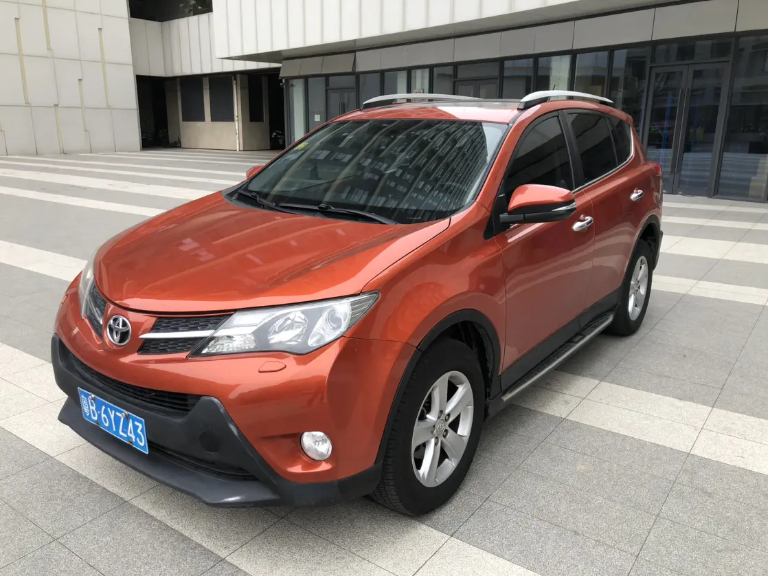 Toyota RAV4  из Китая