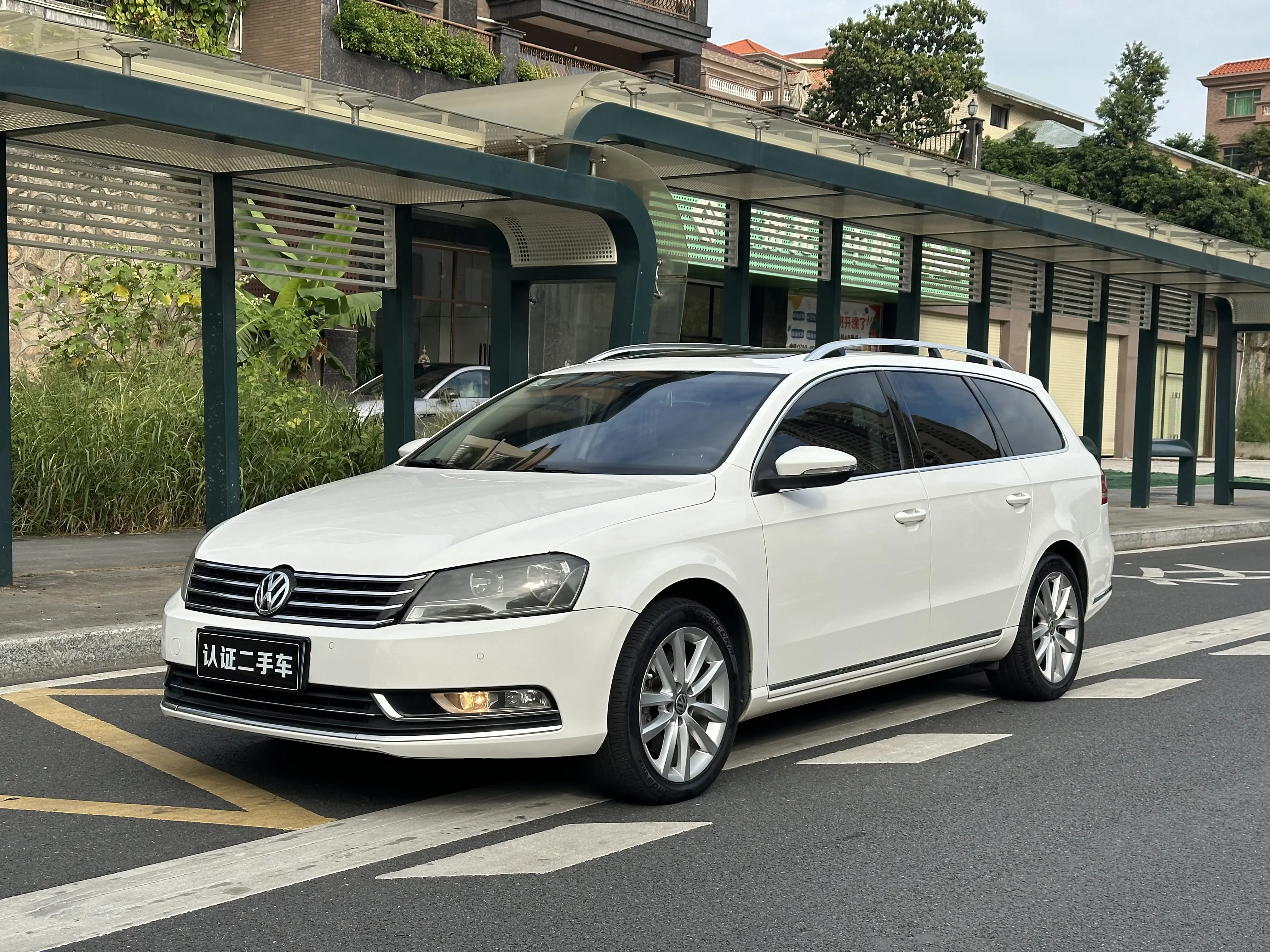 Volkswagen Magotan (imported)  из Китая