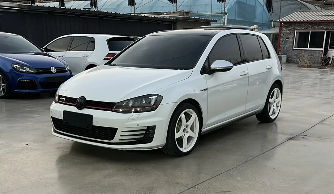 Volkswagen Golf GTI  из Китая