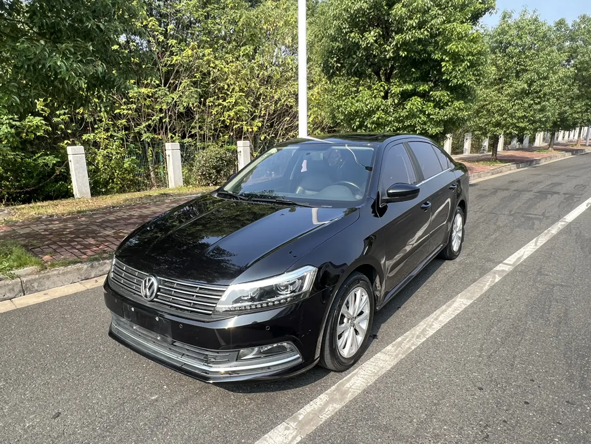 Volkswagen Lavida  из Китая