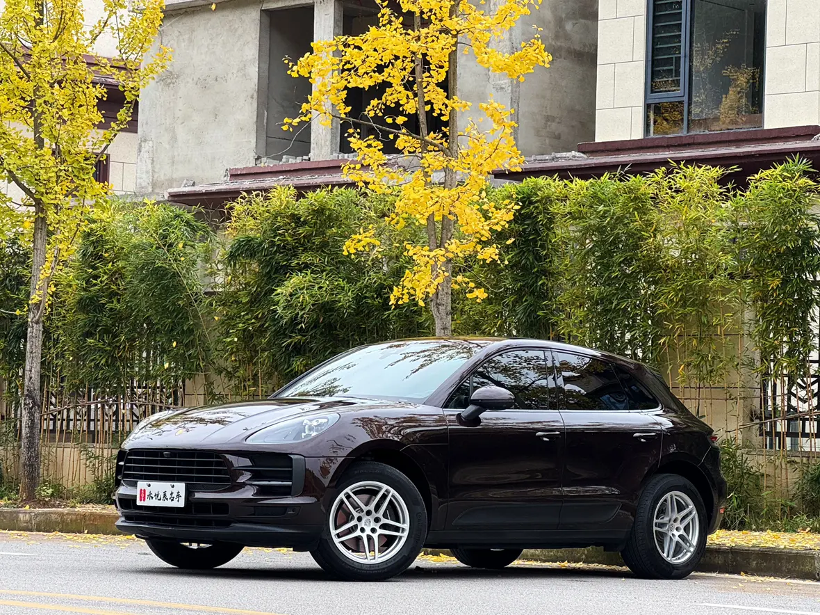 Porsche Macan  из Китая