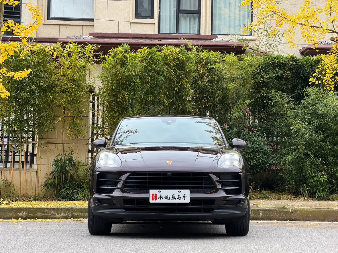 Porsche Macan  из Китая