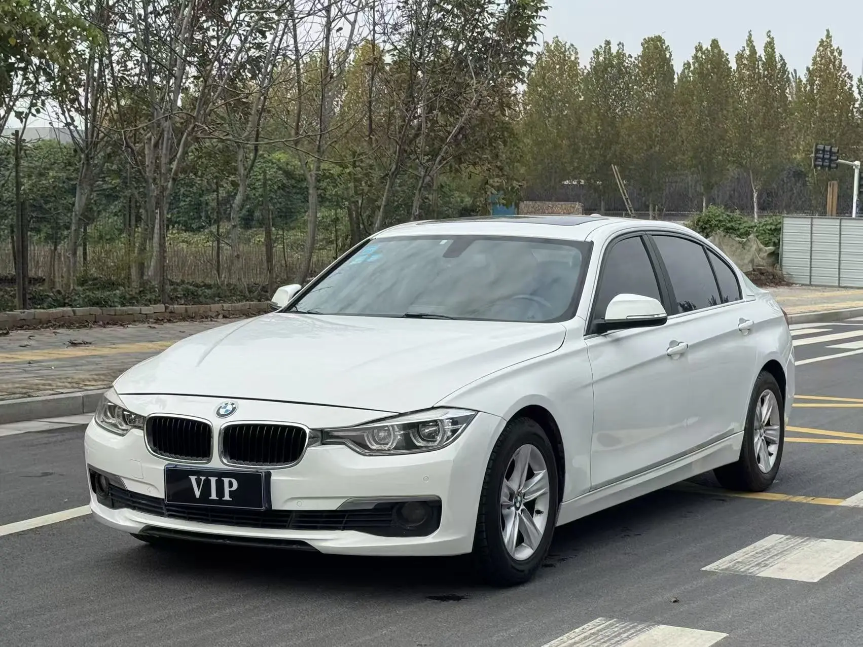 BMW 3 Series  из Китая