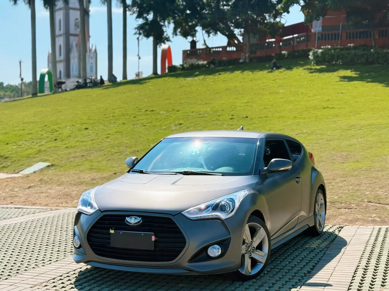 Hyundai Veloster  из Китая