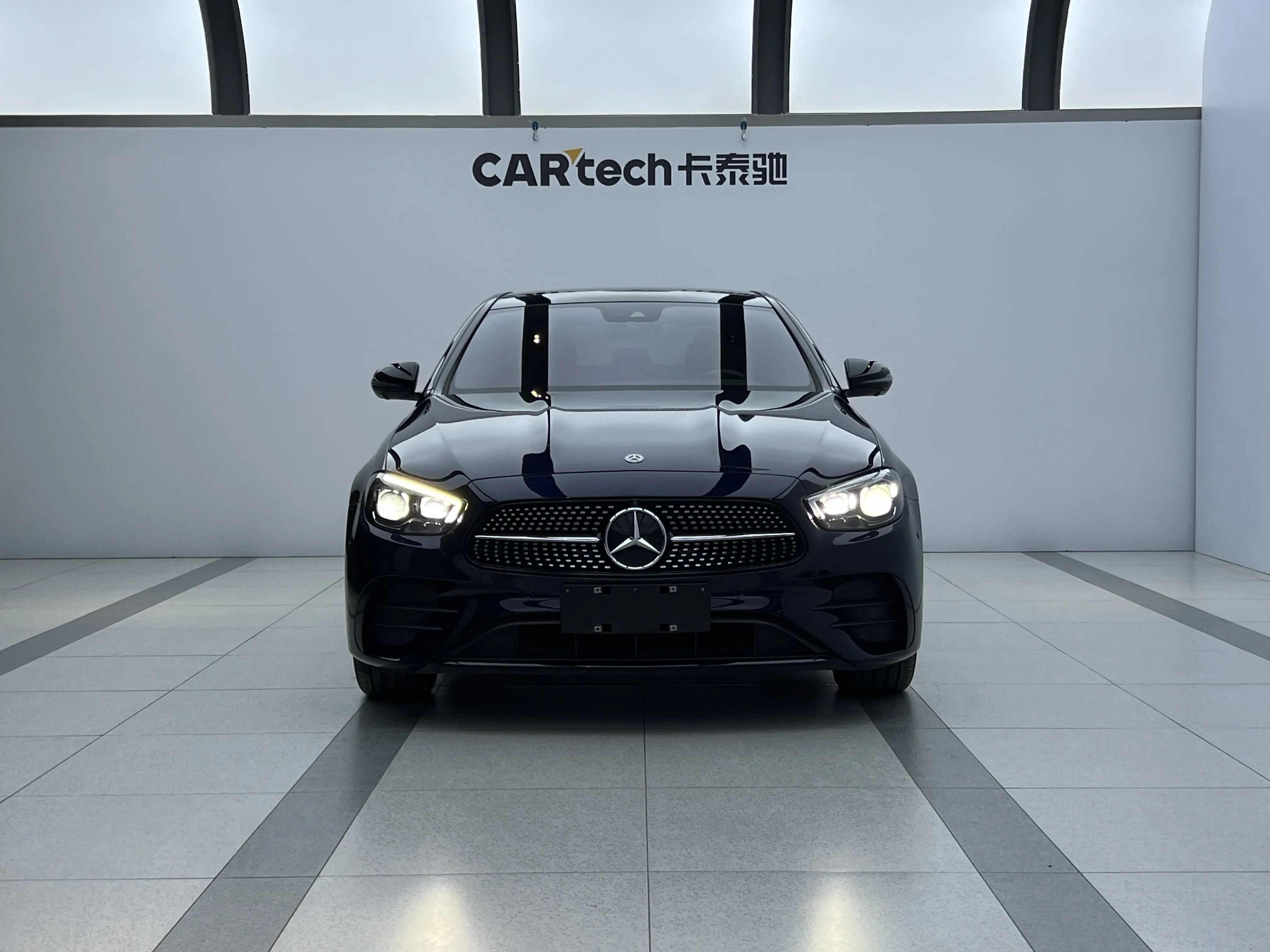 Mercedes-Benz E-Class (imported)  из Китая