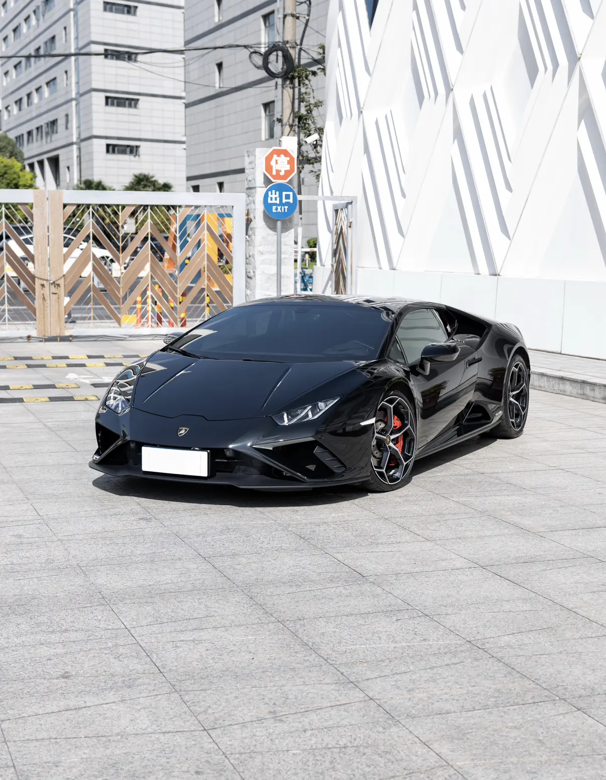 Lamborghini Huracán  из Китая