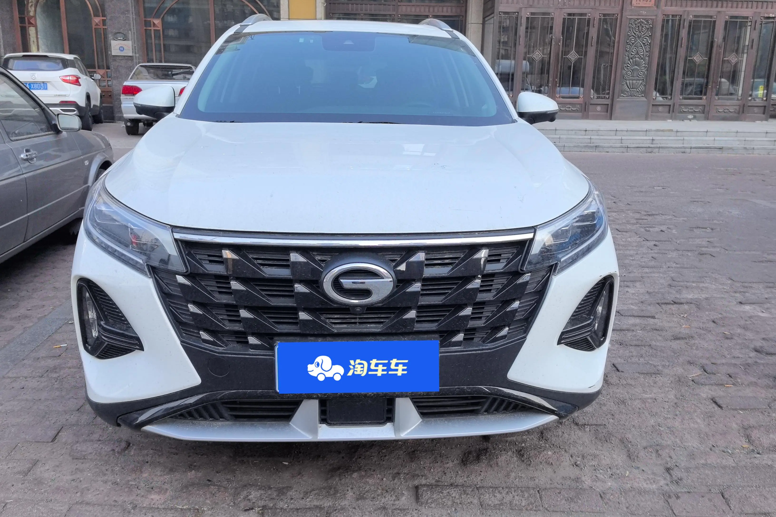 GAC Trumpchi GS4  из Китая
