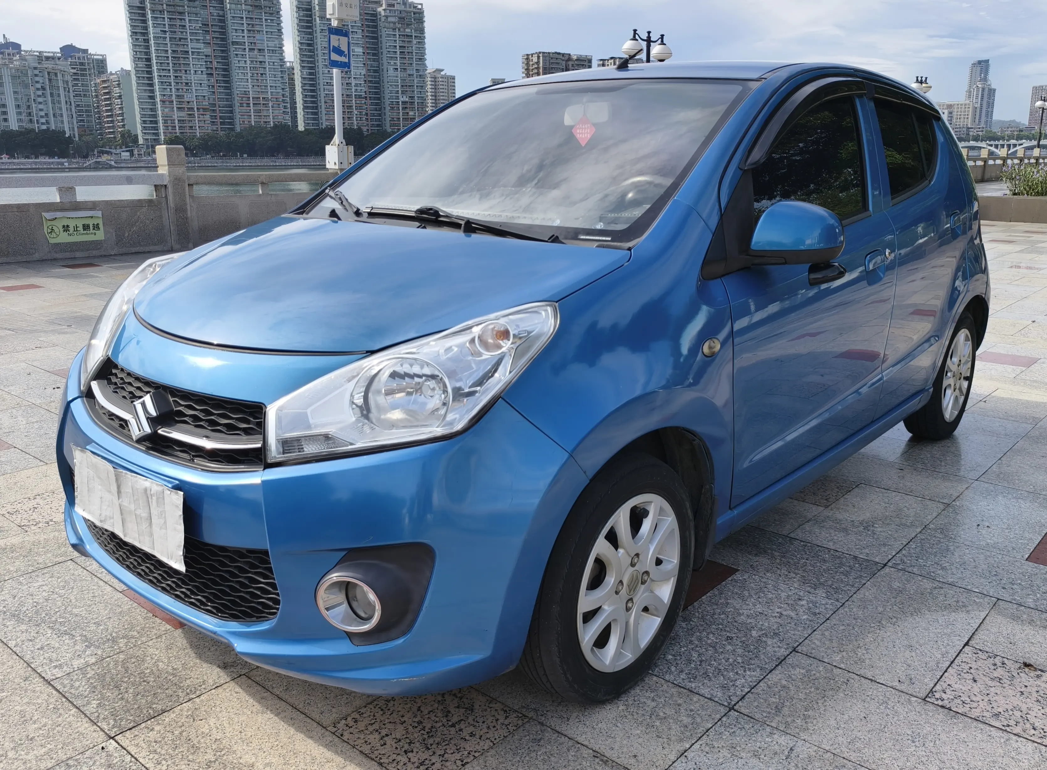 Suzuki Alto  из Китая