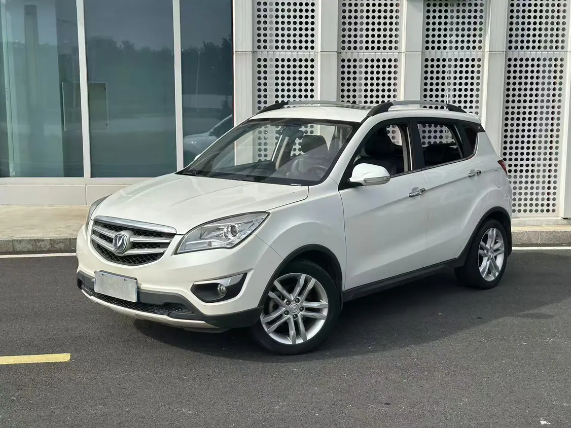 Changan CS35  из Китая