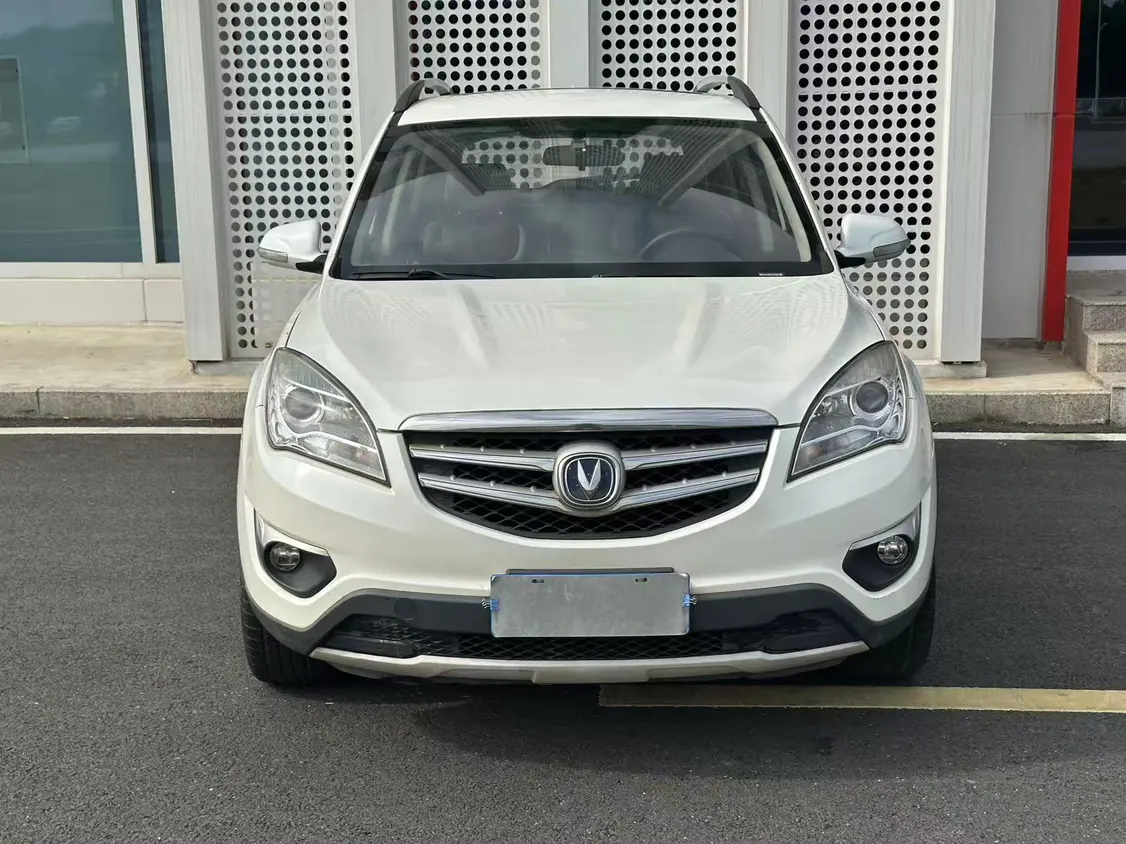 Changan CS35  из Китая
