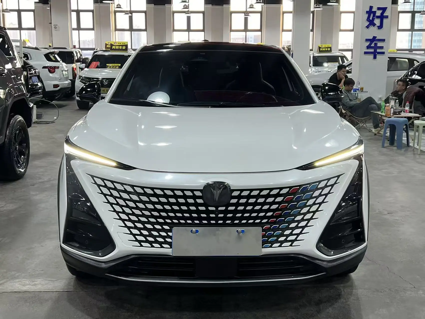 Changan UNI-T  из Китая