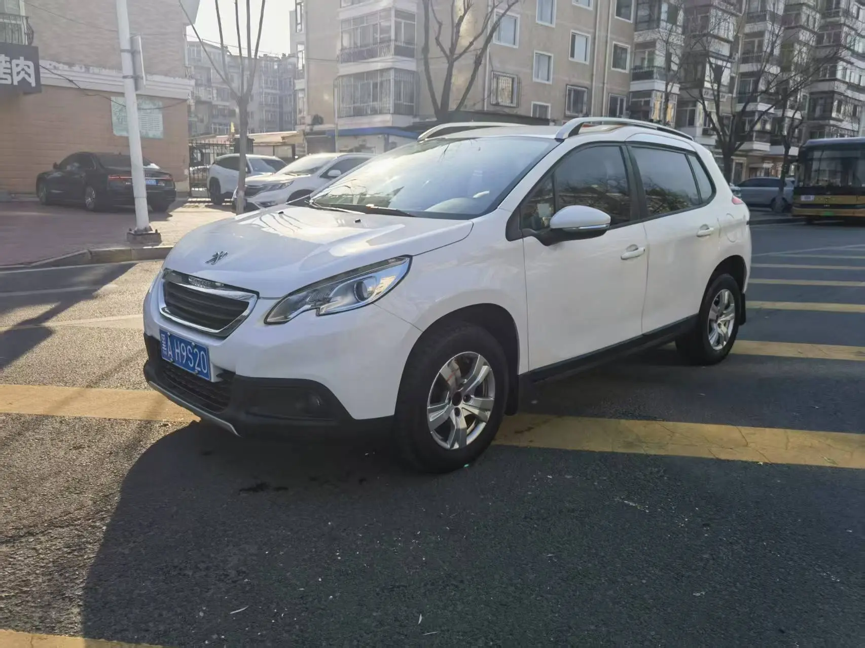 Peugeot 2008  из Китая