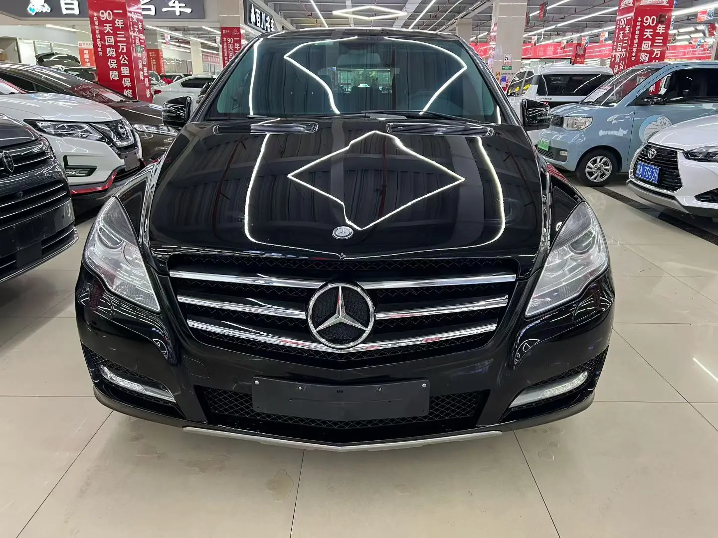 Mercedes-Benz R-Class  из Китая