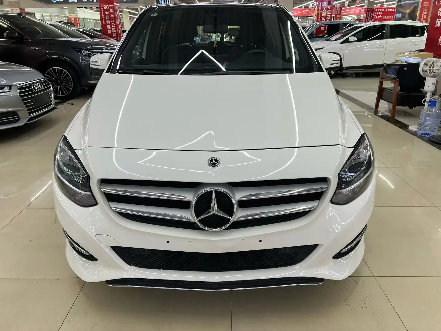 Mercedes-Benz Mercedes Benz B Class  из Китая
