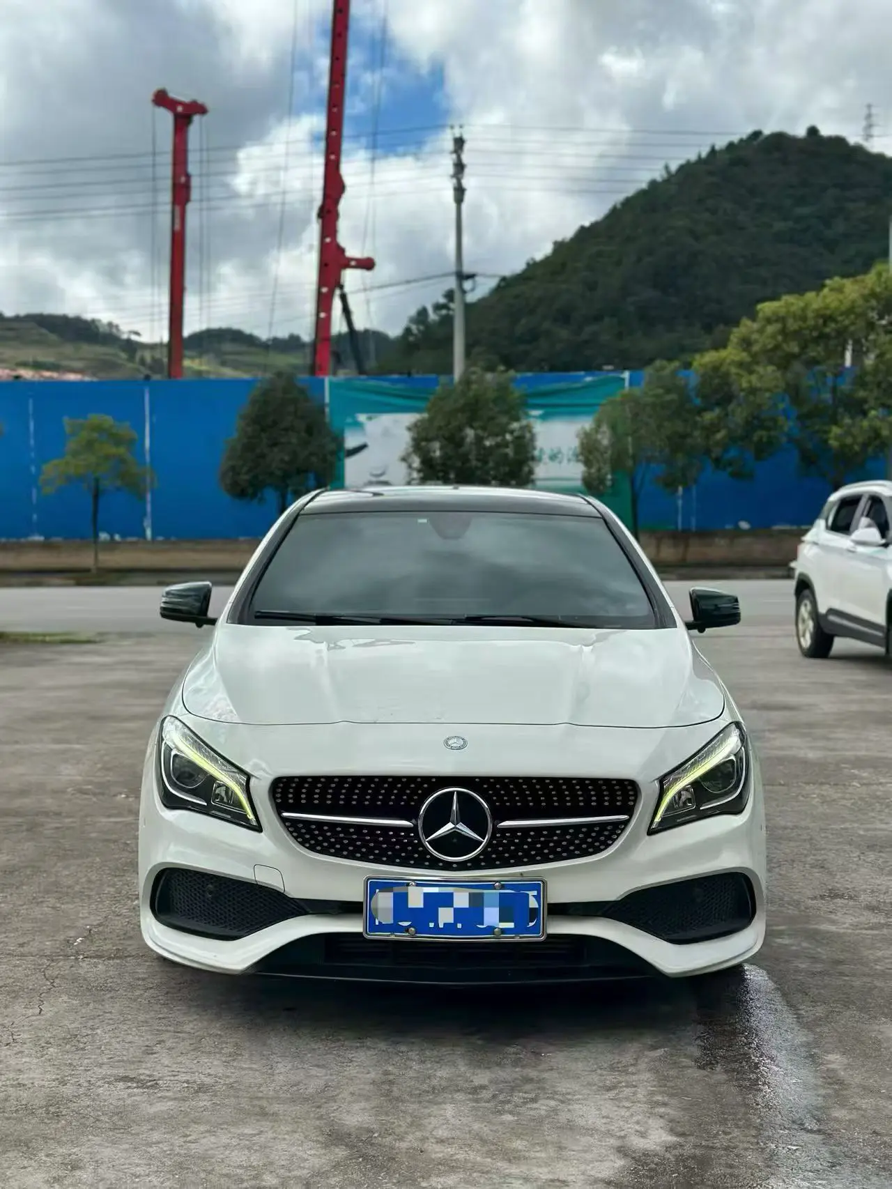 Mercedes-Benz Mercedes CLA  из Китая