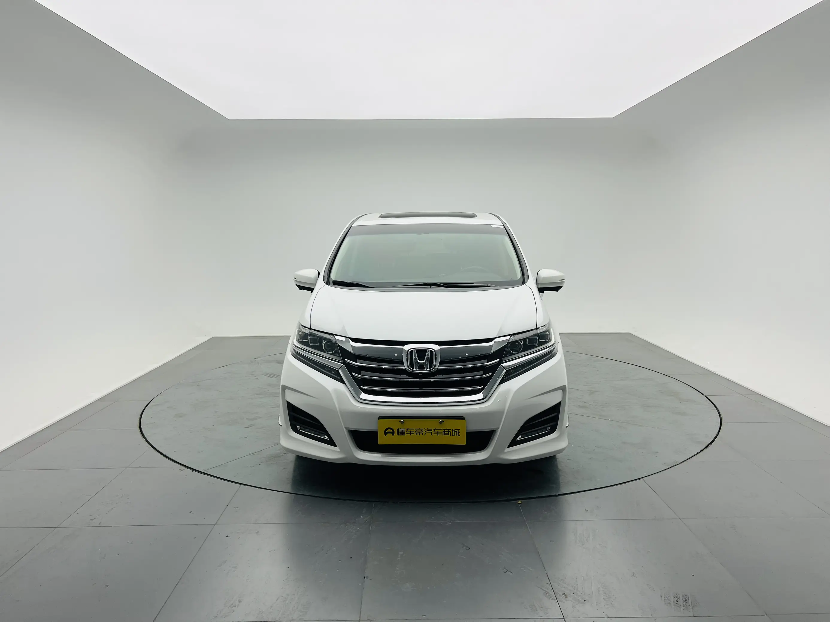 Honda Elysion (Alison)  из Китая